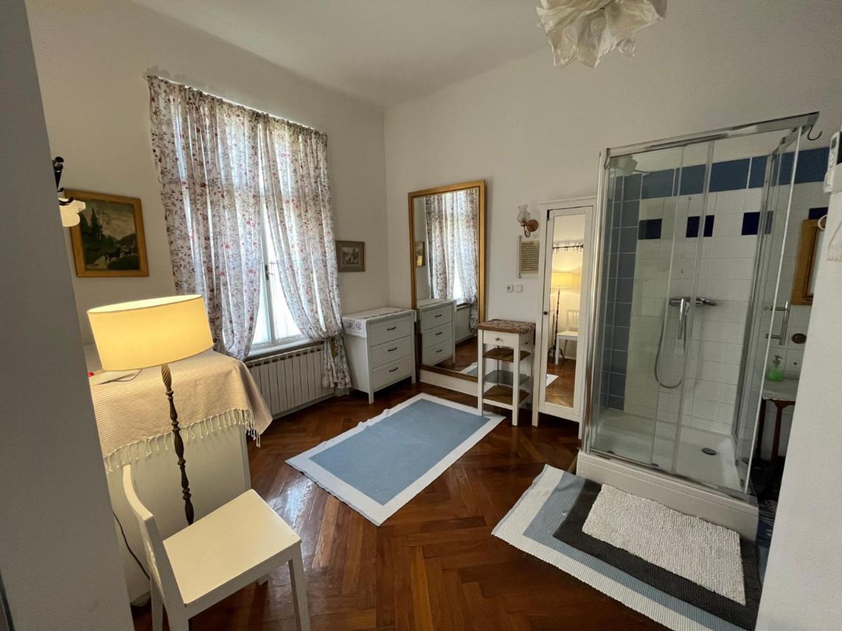 Guest House Ilicki Plac Zagreb Eksteriør billede